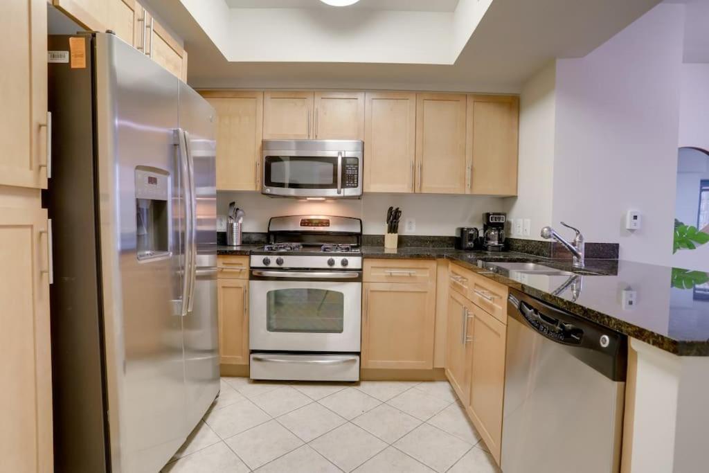 Condo With Gym And Pool In Pentagon City 8Min To Dca أرلنغتون المظهر الخارجي الصورة